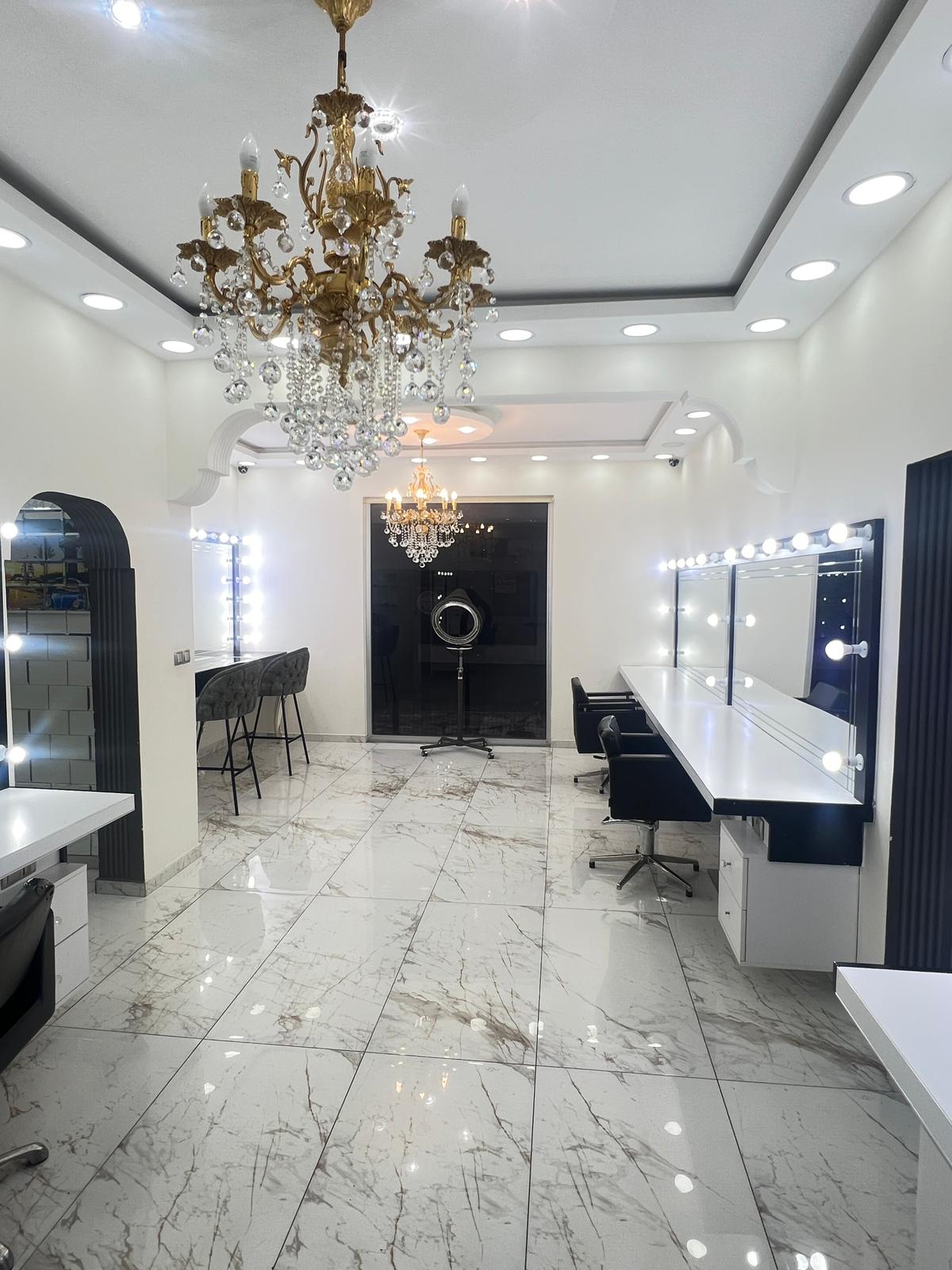 Sac boyama ve rofle uygulamasi